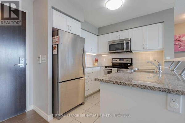 1609 - 25 Lower Simcoe Street, Toronto, ON, photo 3
