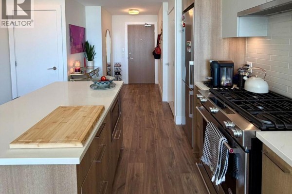 1609 258 Nelson's Court, New Westminster, BC V3L0J9 Photo 4
