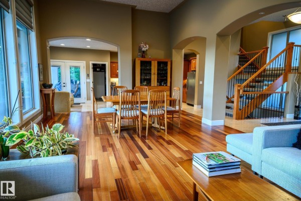 Family room - #161 25015 Twp Road 544a, Rural Sturgeon County, AB T8T0B9 Photo 4