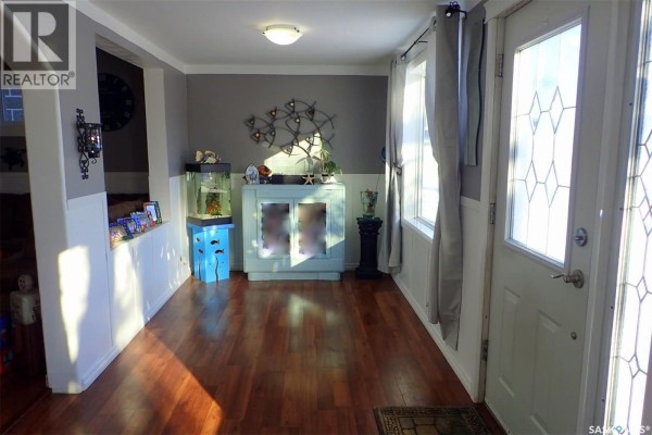 Living room - 161 Boswell Street, Grayson, SK S0A1E0 Photo 2