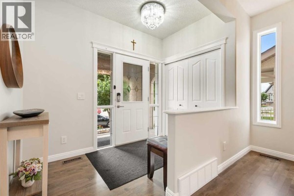Kitchen - 161 Cranleigh Bay Se, Calgary, AB T3M1H5 Photo 5