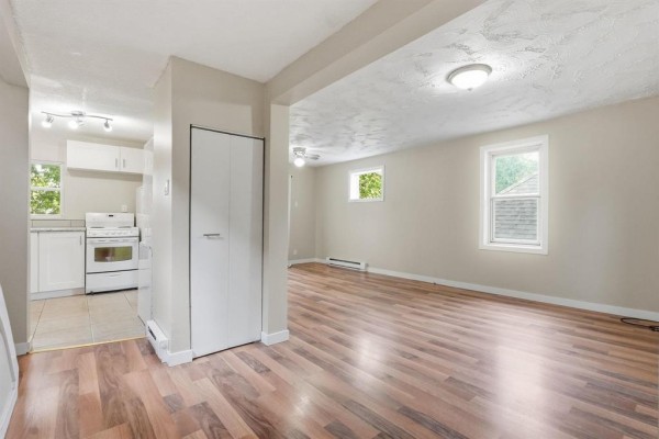 Mud room - 161 Kitson Street, Winnipeg, MB R2H0Z3 Photo 4
