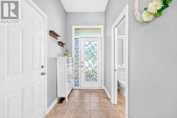 161 Mattingly Way, Ottawa, ON K4M0C5 Photo 4