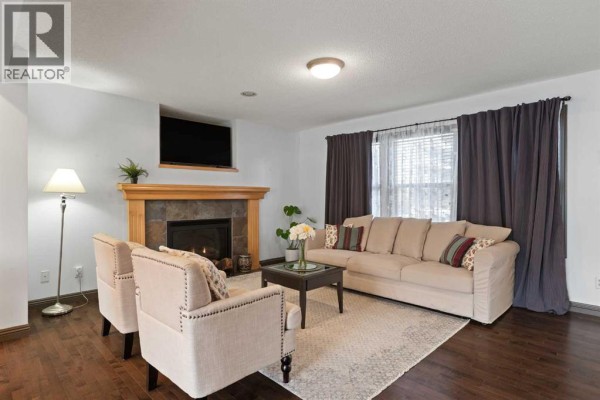 Primary Bedroom - 161 Prestwick Close Se, Calgary, AB T2Z4Y3 Photo 5