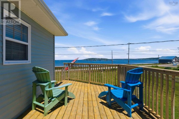 Living room - 161 Water Street, Westport, NS B0V1H0 Photo 4
