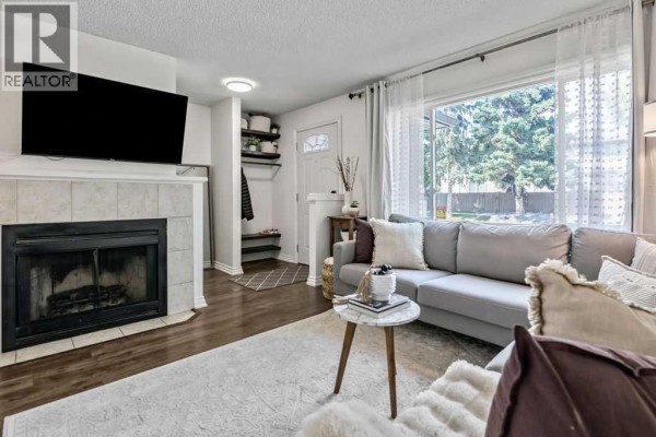 Bedroom - 161 Woodborough Terrace Sw, Calgary, AB T2W5B4 Photo 5