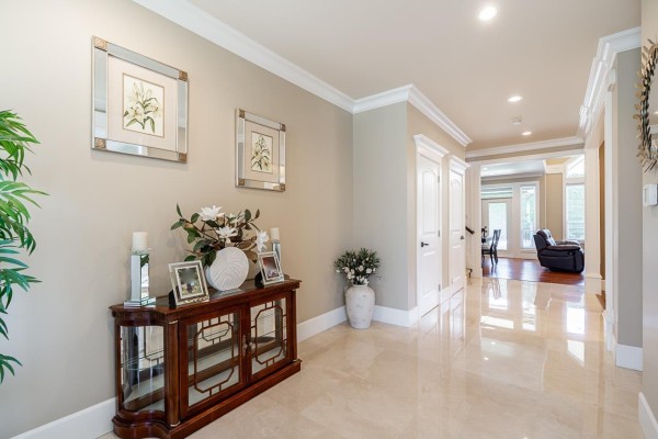 16100 27a Avenue, Surrey, BC V3Z0T6 Photo 4
