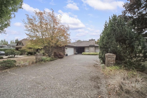 16108 13a Avenue, Surrey, BC V4A6W5 Photo 2