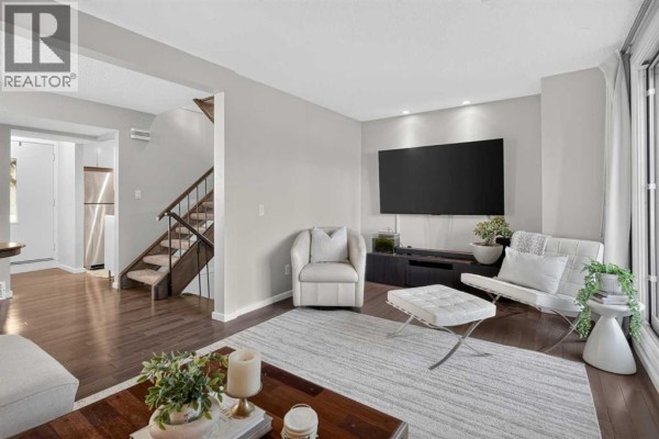 Bedroom - 1611, 2520 Palliser Drive Sw, Calgary, AB T2V4S9 Photo 4