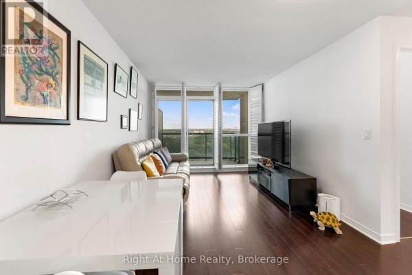 1611 - 2545 Erin Centre Boulevard, Mississauga, ON L5M6Z9 Photo 4