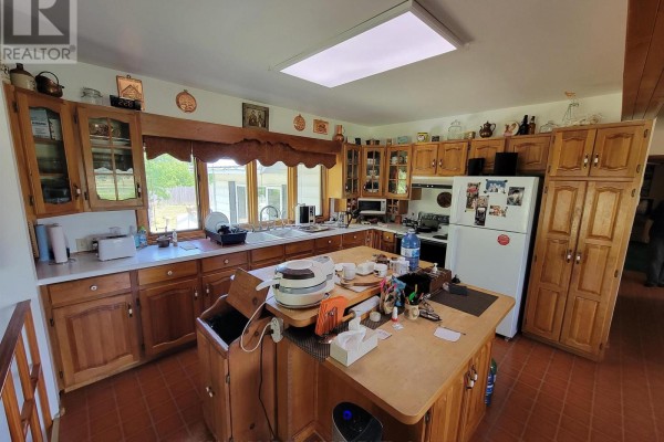 Sunroom - 1611 Hwy 11/71, Alberton, ON P9A3M2 Photo 3