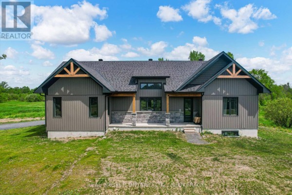 16119 Eamer Road, South Stormont, ON, photo 2