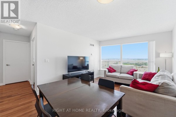 Bedroom 2 - 1612 - 38 Lee Centre Drive, Toronto, ON M1H3J7 Photo 5
