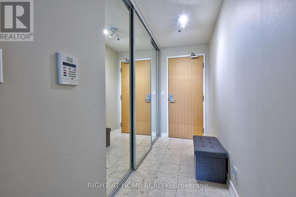 Bedroom 2 - 1612 - 68 Grangeway Avenue, Toronto, ON M1H0A1 Photo 5