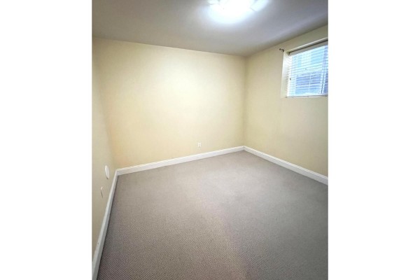 16121 111a Avenue, Surrey, BC, photo 3