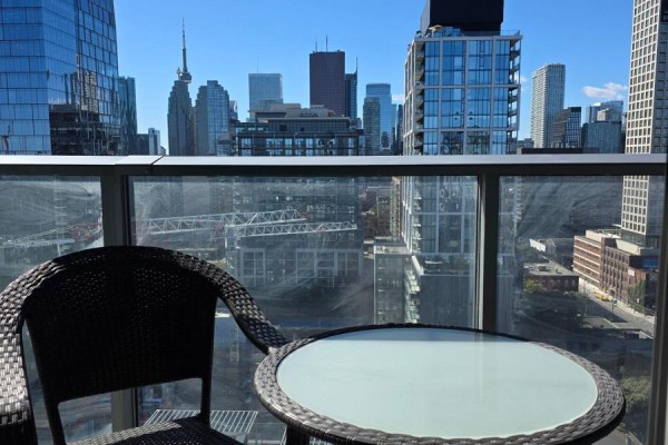 1613 - 120 Parliament Street, Toronto, ON M5A2Y8 Photo 4