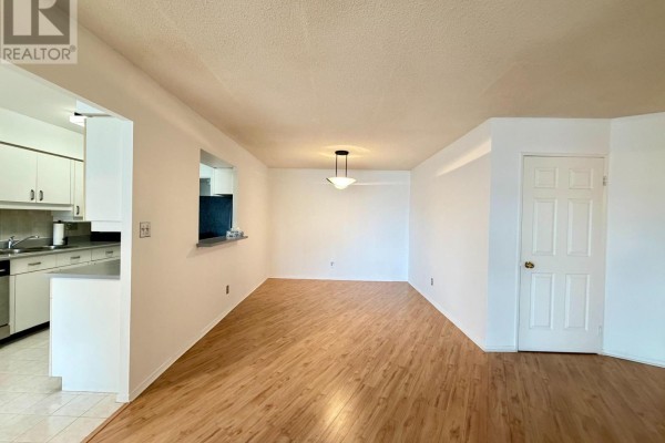 Dining room - 1613 - 175 Bamburgh Circle, Toronto, ON M1W3X8 Photo 2