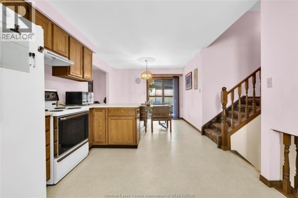 Utility room - 1613 Everts, Windsor, ON N9B3E4 Photo 4