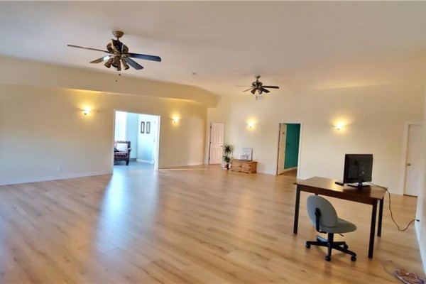 1615 Highland Road W Unit# 2nd Floor, Kitchener, ON N2N3K5 Photo 4