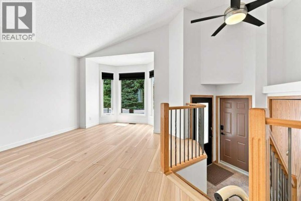 Kitchen - 16150 Shawbrooke Road Sw, Calgary, AB T2Y3B3 Photo 5
