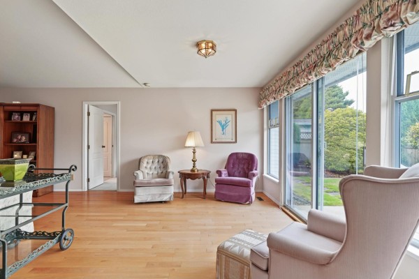 16155 16a Avenue, Surrey, BC V4A9J9 Photo 5
