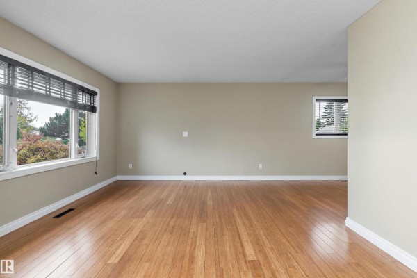 Primary Bedroom - 16166 110 A Av Nw Nw, Edmonton, AB T5P1J1 Photo 5
