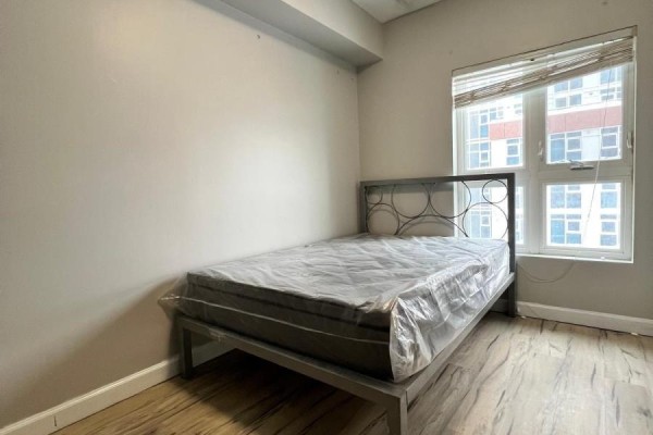 1617 - 258a Sunview Street, Waterloo, ON N2L0H6 Photo 5