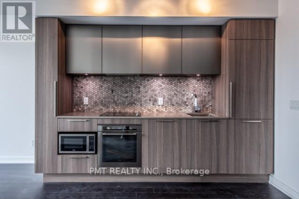1617 - 85 Wood Street, Toronto, ON M4Y0E8 Photo 4