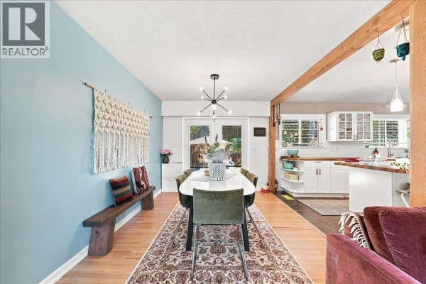 1617 Stella Place, Port Coquitlam, BC V3C2R4 Photo 4