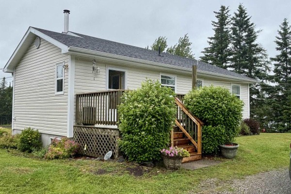 Living room - 1619 Gabarus Highway, Prime Brook, NS B1L1E8 Photo 2