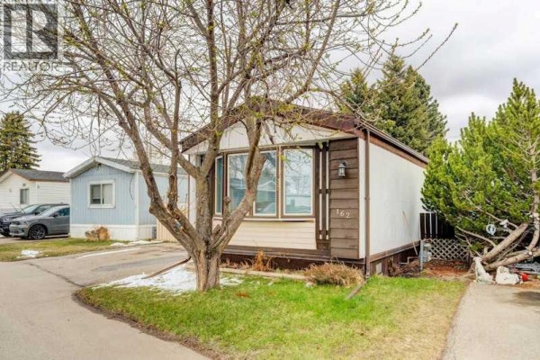 162, 6724 17 Avenue Se, Calgary, AB, photo 2