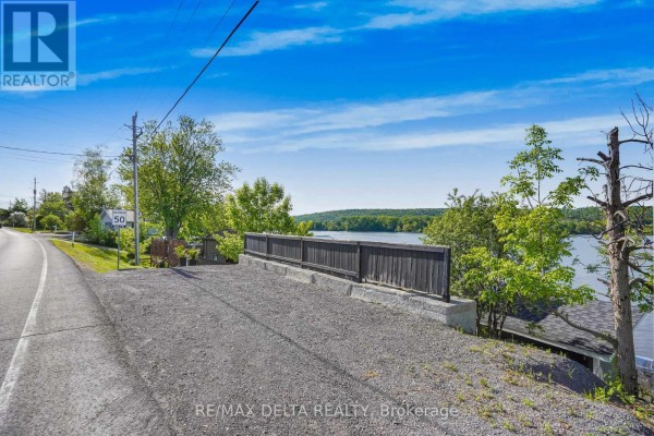 162 Front Road W, Champlain, ON K0B1K0 Photo 4