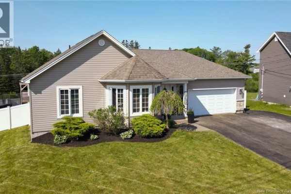 Kitchen - 162 Lady Russell Street, Moncton, NB E1E0G1 Photo 2