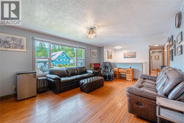 Bedroom - 162 Pearkes Drive, Revelstoke, BC V0E2S0 Photo 4