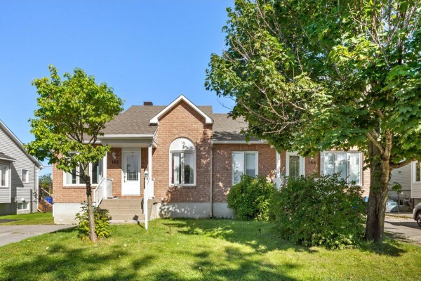 Living room - 162 Rue De Beaujeu, Gatineau, QC J8M2E9 Photo 2