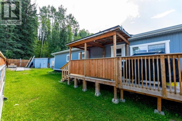 162 Skogg, Hinton, AB, photo 2