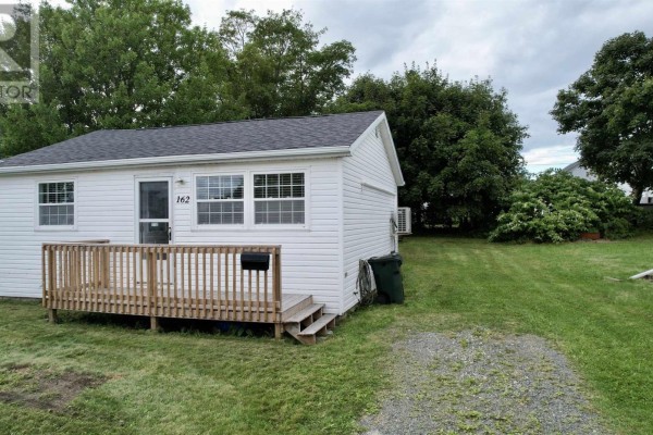 162 Upper Mclean Street, Glace Bay, NS, photo 2