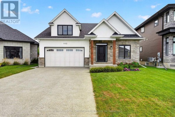 Residential for sale at 162 Viger Drive, Welland, ON - MLS® cogFnk