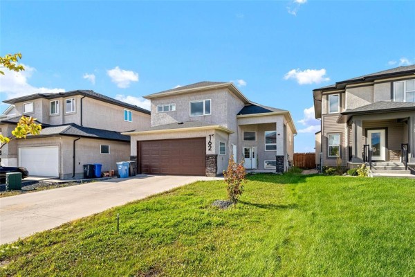 Kitchen - 162 Water Ridge Path, Winnipeg, MB R2R0P8 Photo 3