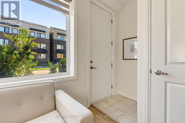 162 William Duncan Road, Toronto, ON M3K0C1 Photo 5