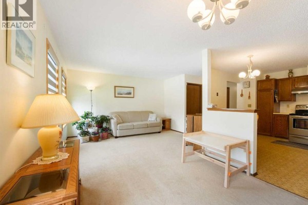 Recreational, Games room - 1620 47 Street Sw, Calgary, AB T3C2C8 Photo 3