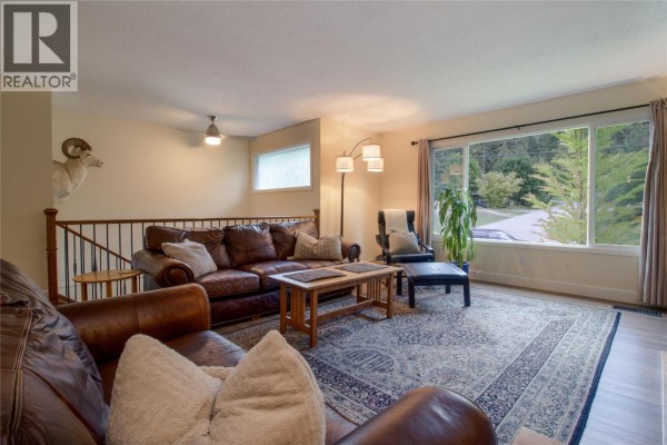 Bedroom - 1621 Birch Drive, Revelstoke, BC V0E2S1 Photo 5