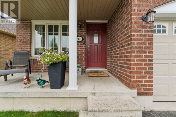 Family room - 1621 Northfield Avenue, Oshawa, ON L1K0K8 Photo 2