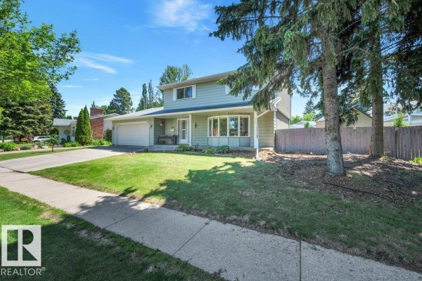 Kitchen - 16211 78 Av Nw, Edmonton, AB T5R3E5 Photo 3