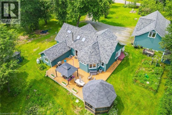4pc Bathroom - 1622 Housey's Rapids Road, Gravenhurst, ON P1P1R3 Photo 3