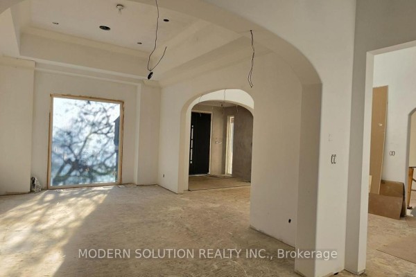 Family room - 1623 Magenta Court, Mississauga, ON L5G3A6 Photo 5