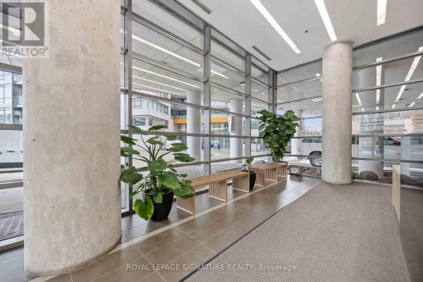 Primary Bedroom - 1625 - 38 Joe Shuster Way, Toronto, ON M6K0A5 Photo 5
