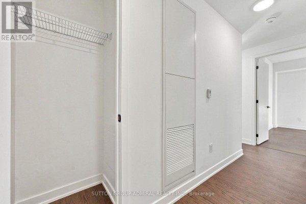 1625 - 89 Montclair Avenue, Toronto, ON M5P0B1 Photo 3