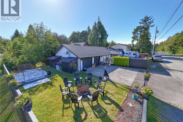 1626 Larch Rd, Ucluelet