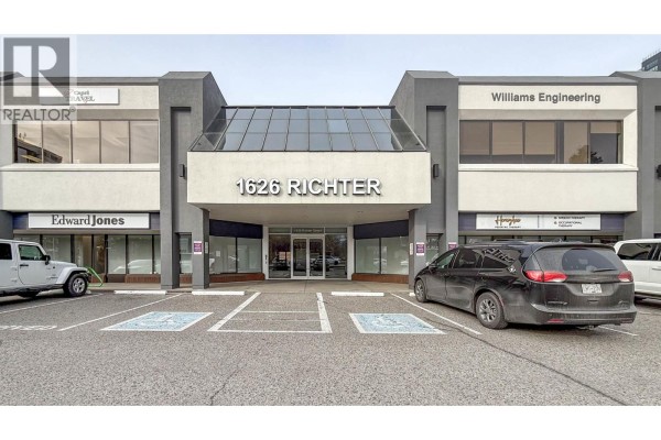 1626 Richter Street Unit# 202, Kelowna, BC, photo 2